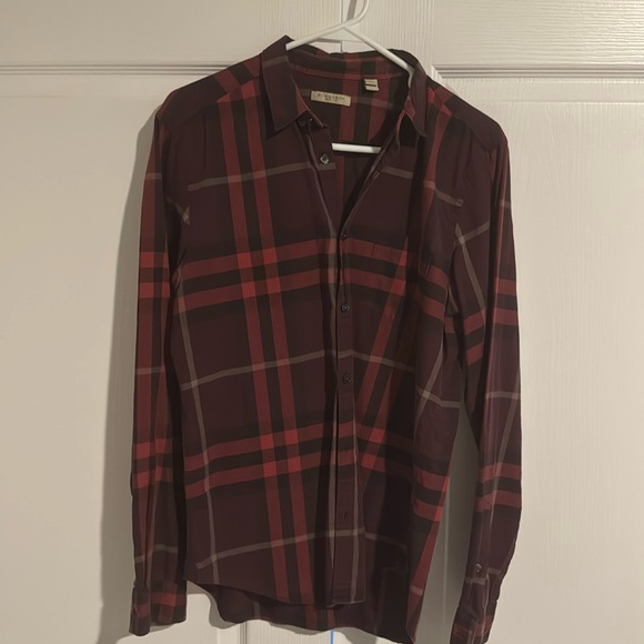 BURBERRY , men’s, size M, Color Red - Picture 1 of 3